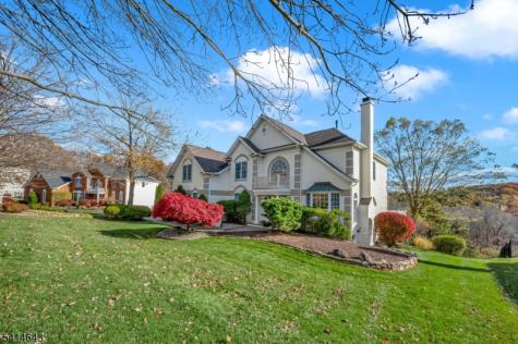 24 Vista Drive Mount Olive NJ 07836