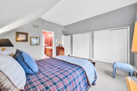 24 Vista Drive Mount Olive NJ 07836