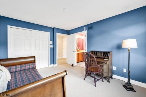 24 Vista Drive Mount Olive NJ 07836