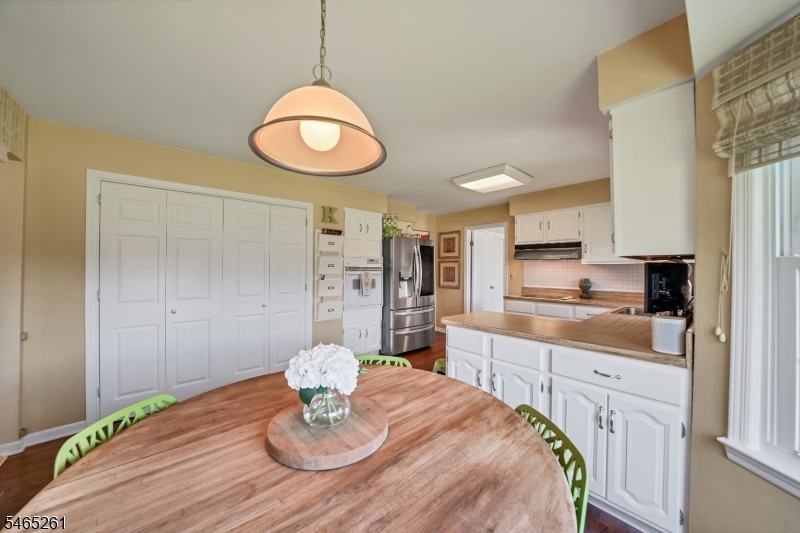 8 Elm Court Washington NJ 07853
