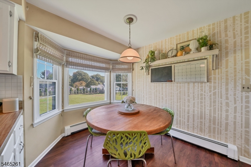 8 Elm Court Washington NJ 07853