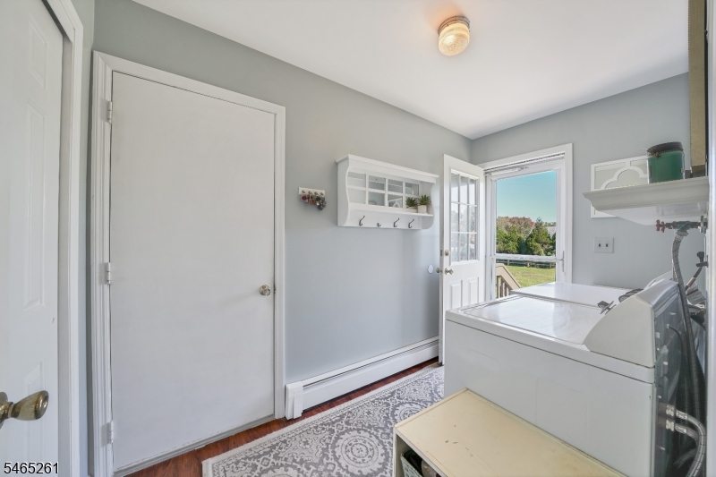 8 Elm Court Washington NJ 07853