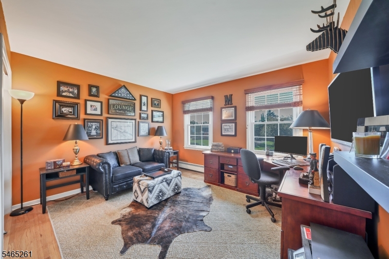 8 Elm Court Washington NJ 07853