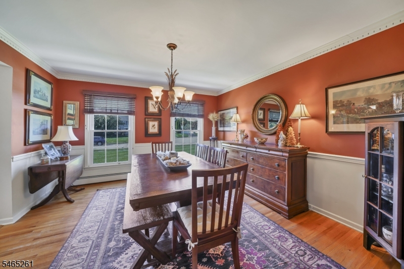 8 Elm Court Washington NJ 07853