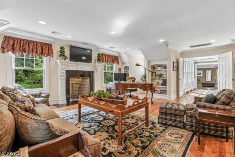 1 Woodside Drive Montville NJ 07005