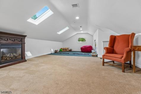 1 Woodside Drive Montville NJ 07005