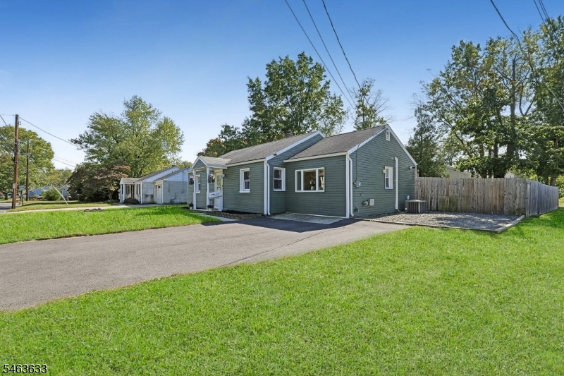 143 Snowhill Street Spotswood NJ 08884