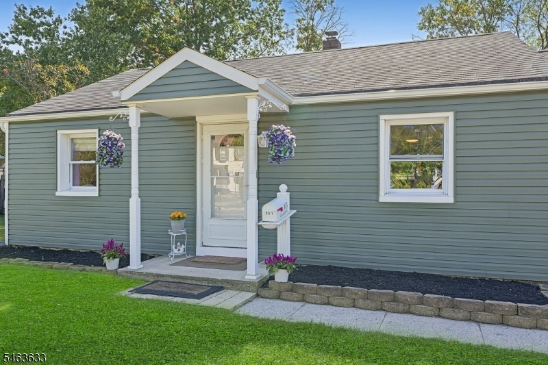 143 Snowhill Street Spotswood NJ 08884