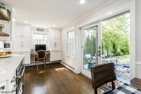 160 Woodland Avenue Verona NJ 07044