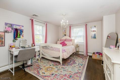 160 Woodland Avenue Verona NJ 07044
