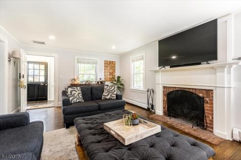 160 Woodland Avenue Verona NJ 07044