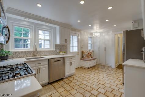 57 Woodland Road Millburn NJ 07078