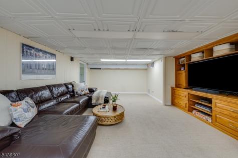 57 Woodland Road Millburn NJ 07078