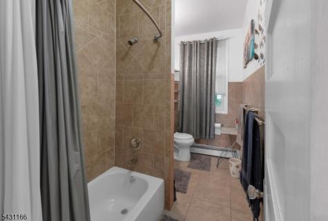884 S 15th Street Newark NJ 07108