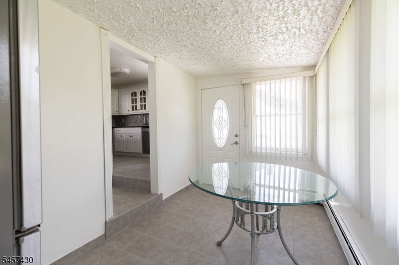 19 Jonquil Circle Woodbridge NJ 08863