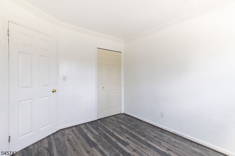 19 Jonquil Circle Woodbridge NJ 08863