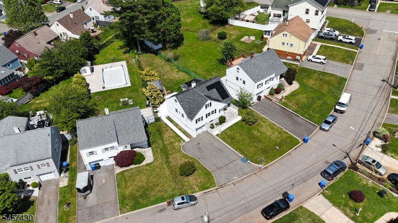 19 Jonquil Circle Woodbridge NJ 08863