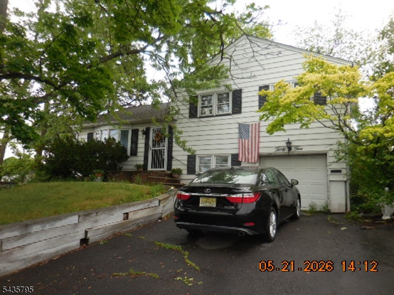 35 Garside Place Clark NJ 07066