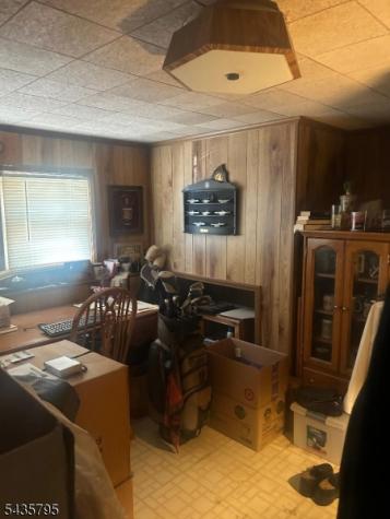 35 Garside Place Clark NJ 07066