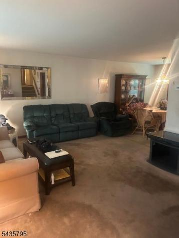 35 Garside Place Clark NJ 07066