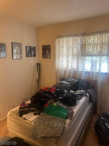 35 Garside Place Clark NJ 07066
