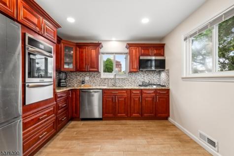 401 White Street City Of Orange NJ 07050