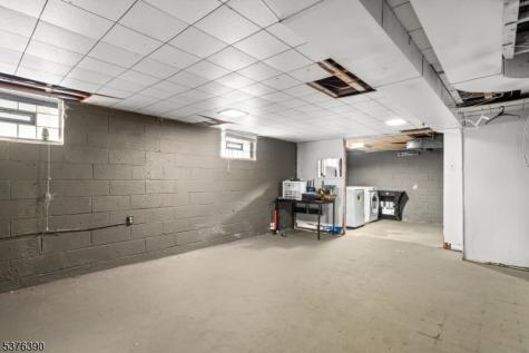 401 White Street City Of Orange NJ 07050