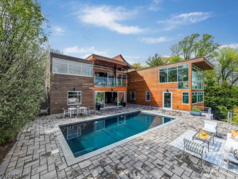 588 Longview Road South Orange Village NJ 07079