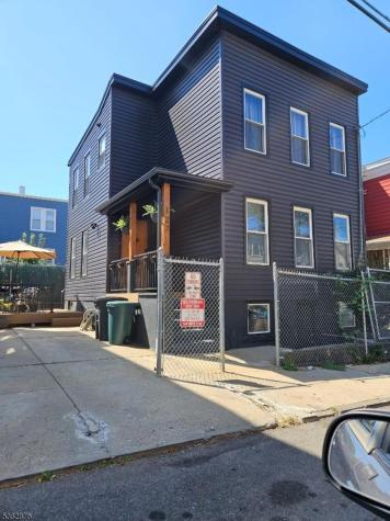 121 De Kalb Avenue Jersey City NJ 07306