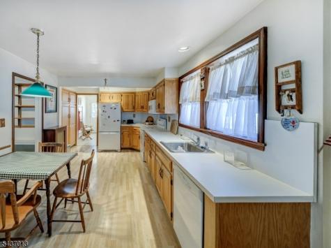 17 E Brown Street Somerville NJ 08876