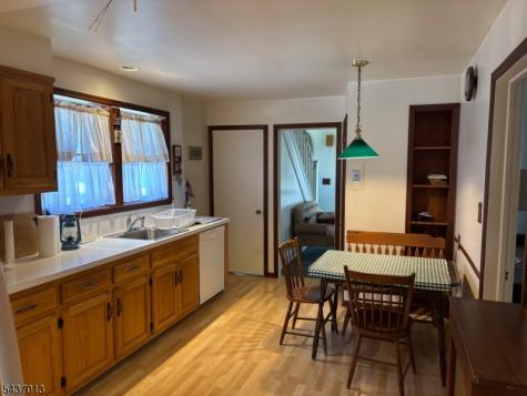 17 E Brown Street Somerville NJ 08876