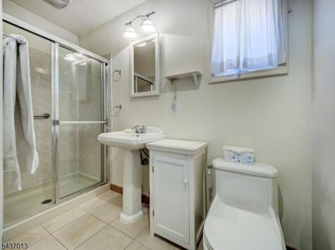 17 E Brown Street Somerville NJ 08876