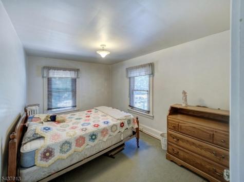 17 E Brown Street Somerville NJ 08876