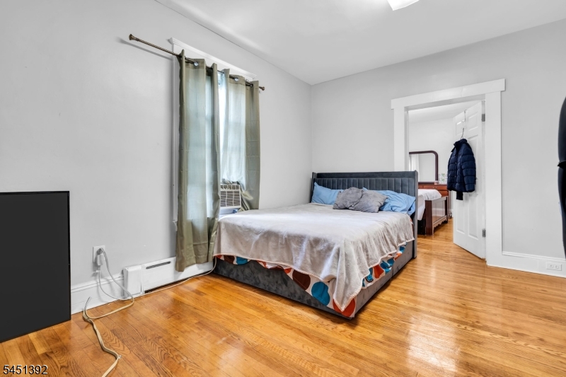 1025 Madison Avenue Paterson NJ 07501
