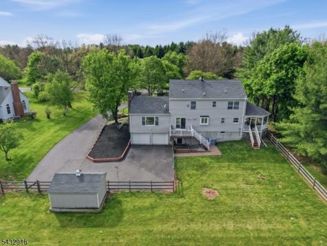 12 Homestead Farm Road Alexandria NJ 08848
