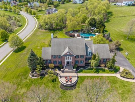 22 Patrick Henry Place Raritan NJ 08551