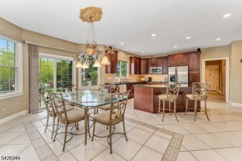 22 Patrick Henry Place Raritan NJ 08551
