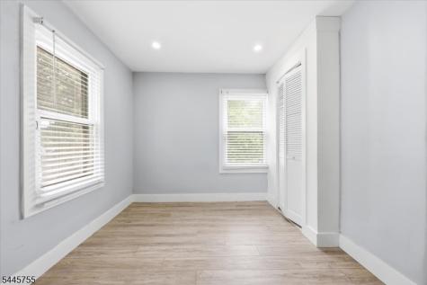 24 Kingsley Street West Orange NJ 07052