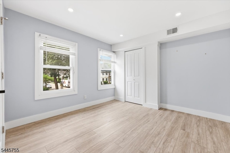 24 Kingsley Street West Orange NJ 07052