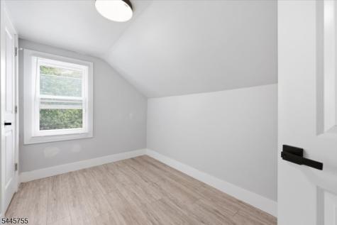 24 Kingsley Street West Orange NJ 07052