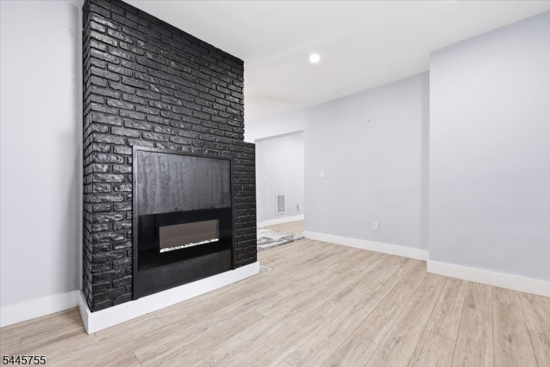 24 Kingsley Street West Orange NJ 07052