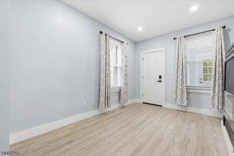24 Kingsley Street West Orange NJ 07052