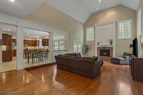 5 Chilton Road Chester NJ 07930