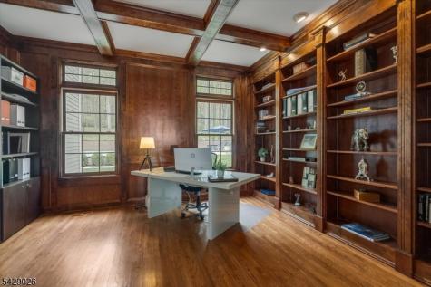 5 Chilton Road Chester NJ 07930