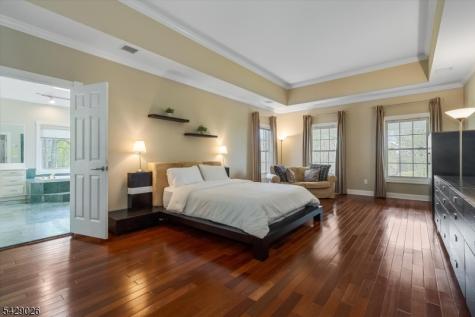 5 Chilton Road Chester NJ 07930