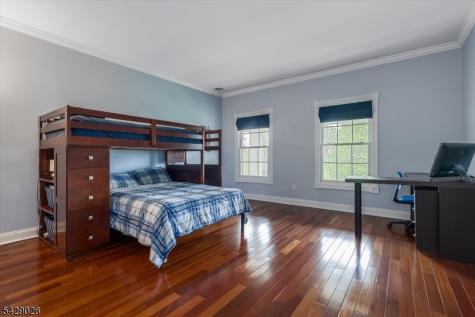 5 Chilton Road Chester NJ 07930