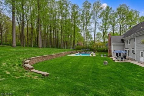 5 Chilton Road Chester NJ 07930