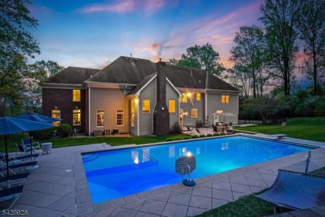 5 Chilton Road Chester NJ 07930
