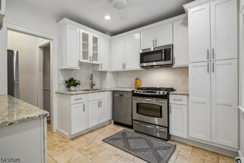 85 Carteret Street Glen Ridge Boro NJ 07028