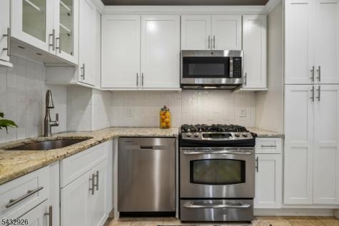 85 Carteret Street Glen Ridge Boro NJ 07028